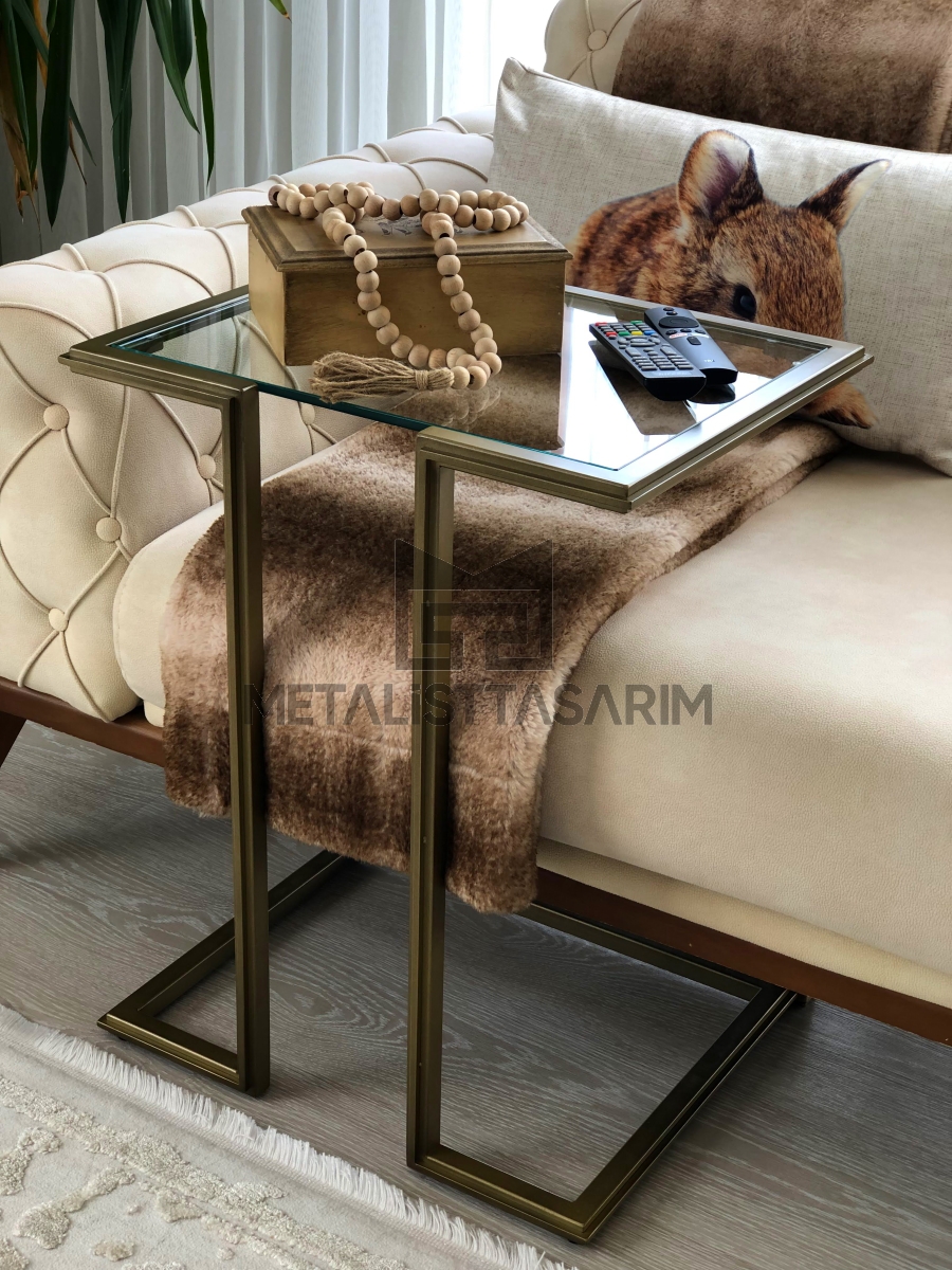 Mina C Sehpa Antik Gold