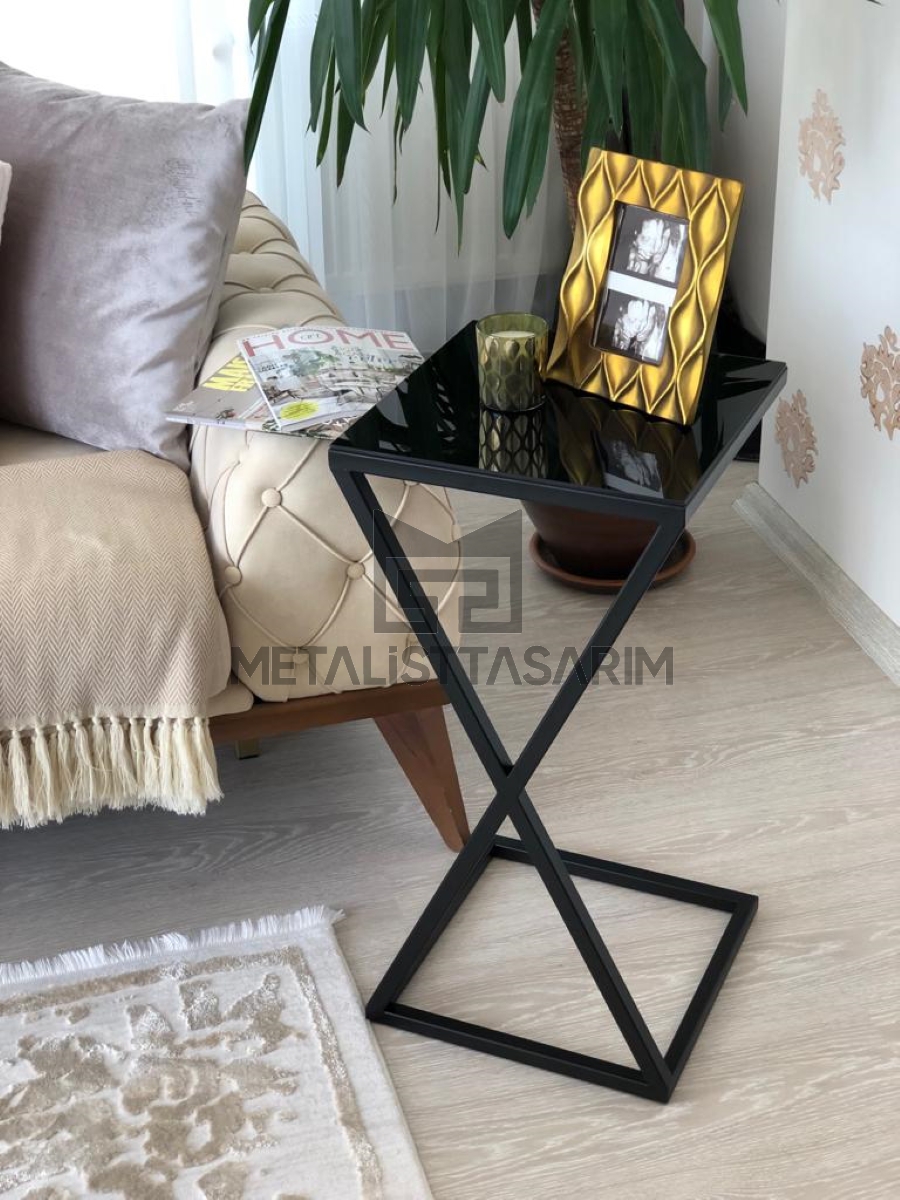 Elize Çapraz Kare C Sehpa Mat Siyah
