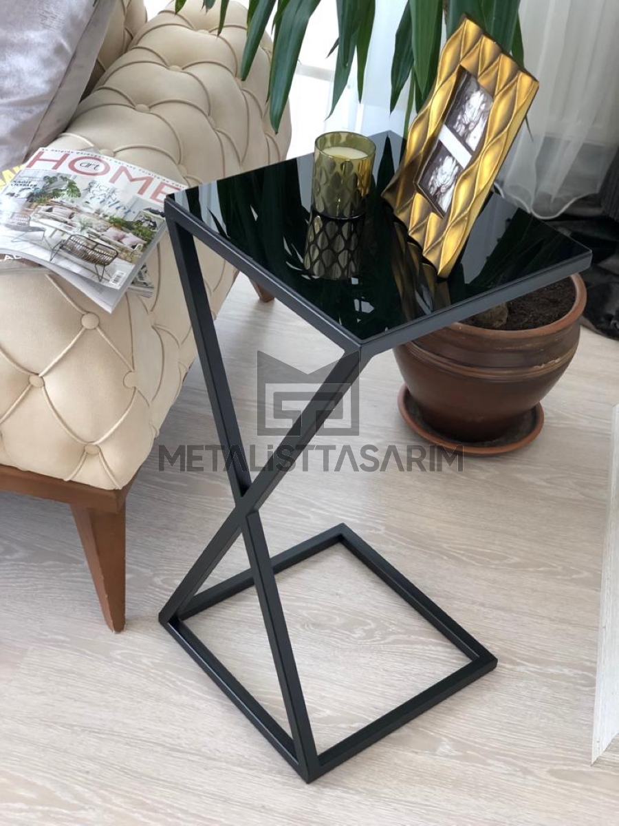 Elize Çapraz Kare C Sehpa Mat Siyah